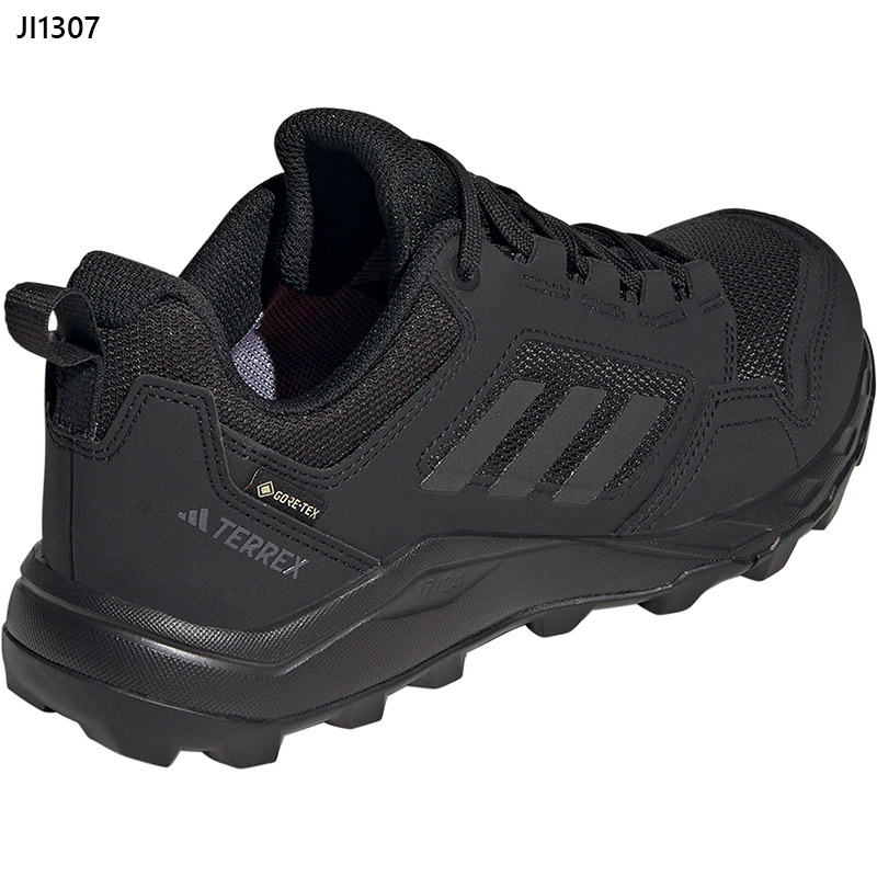 ❤【アディダス】✨新品未使用　トレッキングシューズ　Gore-TEX　24.5 adidas トレッキングシューズ アディダス 登山靴 ゴアテックス