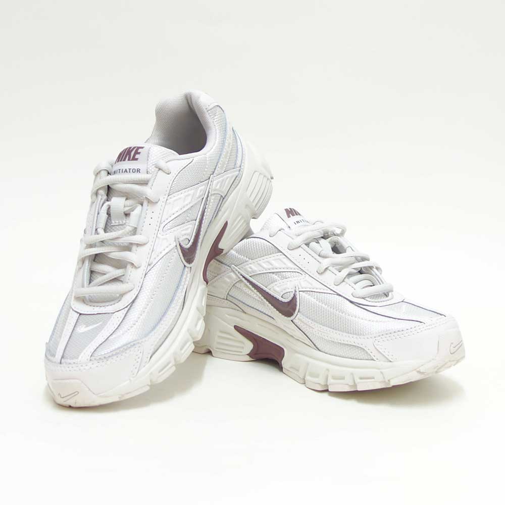 NIKE ナイキ ウィメンズ イニシエーター 394053007 LIGHT BONE