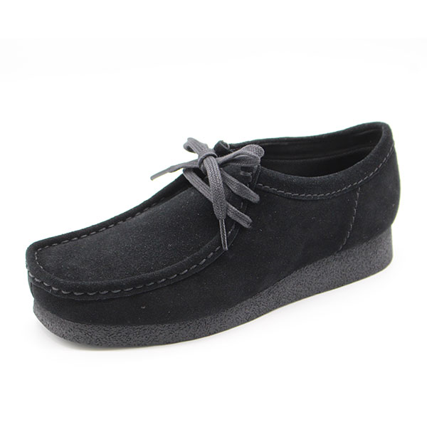 Clarks（クラークス） ワラビー モカシン スリッポン ブーツ
