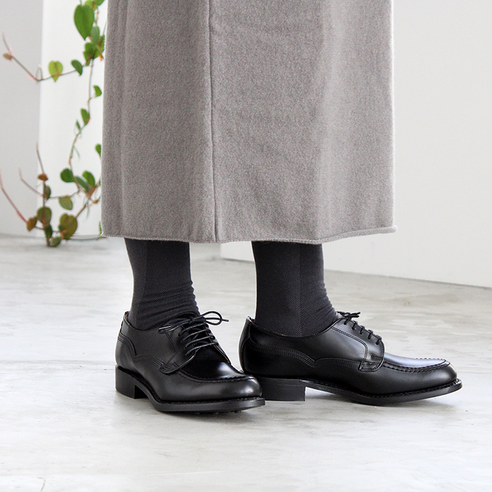 未使用】CHEANEY チーニー Uチップ スリッポン 7.5 キャメル - メルカリ