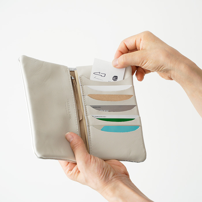 CLASKA Gallery & Shop ”DO” CLASKA クラスカ 財布 DEFORE by