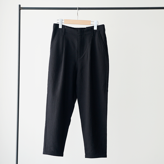 evam eva（エヴァムエヴァ） パンツ タック パンツ tuck pants