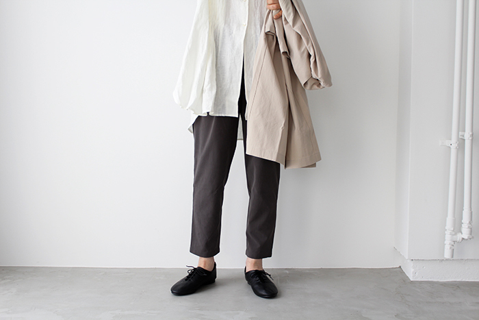 evam eva エヴァムエヴァ narrow tuck pants ナロー タック パンツ 