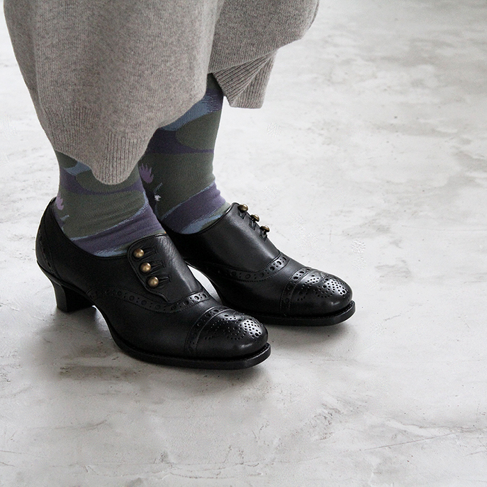 plus by chausser（プリュスバイショセ） プリュス バイ ショセ ボタン