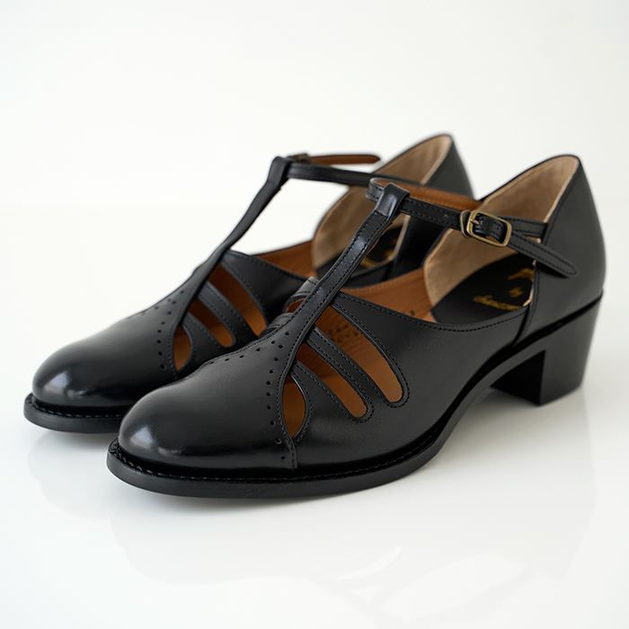 chausser（ショセ） パンプス plus by chausser プリュス バイ T
