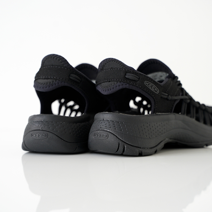 極美品★ KEEN キーン ユニークアストリア サンダル KEEN（キーン） UNEEK ASTORIA ユニーク アストリア アウトドア