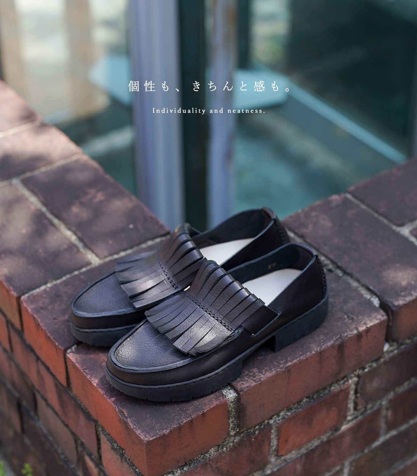 トリッペン タイガー フリンジ レディース ローファー ブラック　trippen fringe loafers TIGER-WAW BLK-BK  購入特典防水スプレー付 2024年モデル