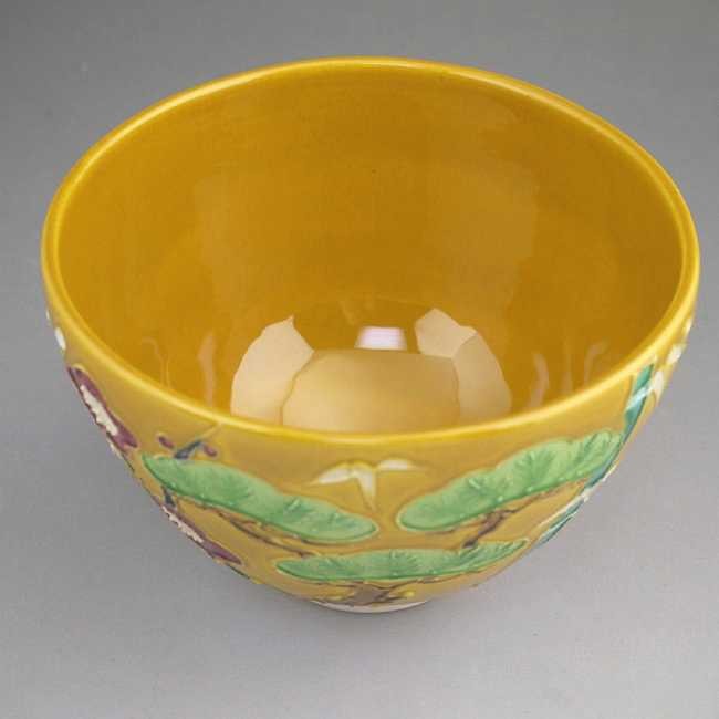 Ｓ３３０　茶碗　『淡青交趾　松竹梅』『谷口翠雲作』　共箱　抹茶碗　茶道具 S330茶碗『淡青交趾松竹梅』『谷口翠雲作』共箱抹茶碗茶道具