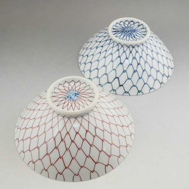 京焼 清水焼 網目夫婦茶碗 青赤 芳山 特大直径約15センチ 鯛茶 : 松韻