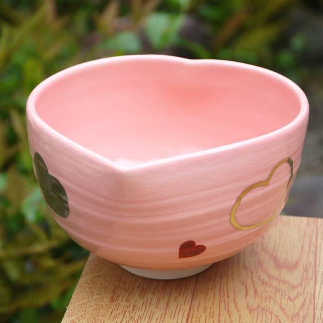 ピンク 陶器 蓋付き茶碗と皿のセット 7490.jpg