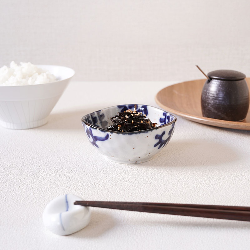 三角小鉢 9cm 太タコ唐草