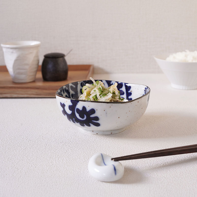 三角小鉢 12.5cm 太タコ唐草