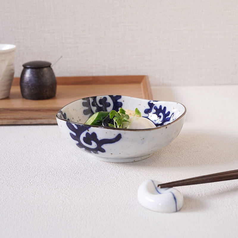 三角小鉢 13.7cm 太タコ唐草