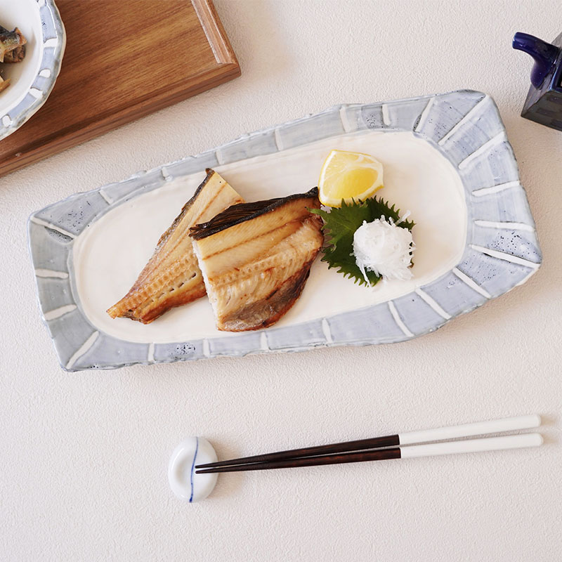 焼物皿 32cm 変形 なごみ十草