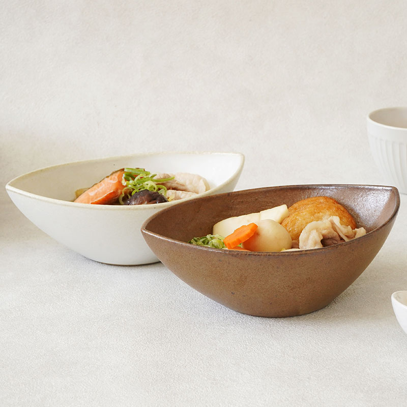 ボウル 18cm アーモンド形