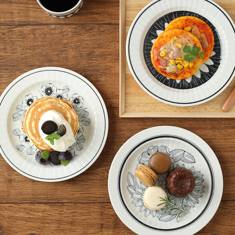 【非売品】Ado プレート 2枚セット Ado プレートセット 2枚 Ado プレートセット 2枚 Ado プレートセット 2