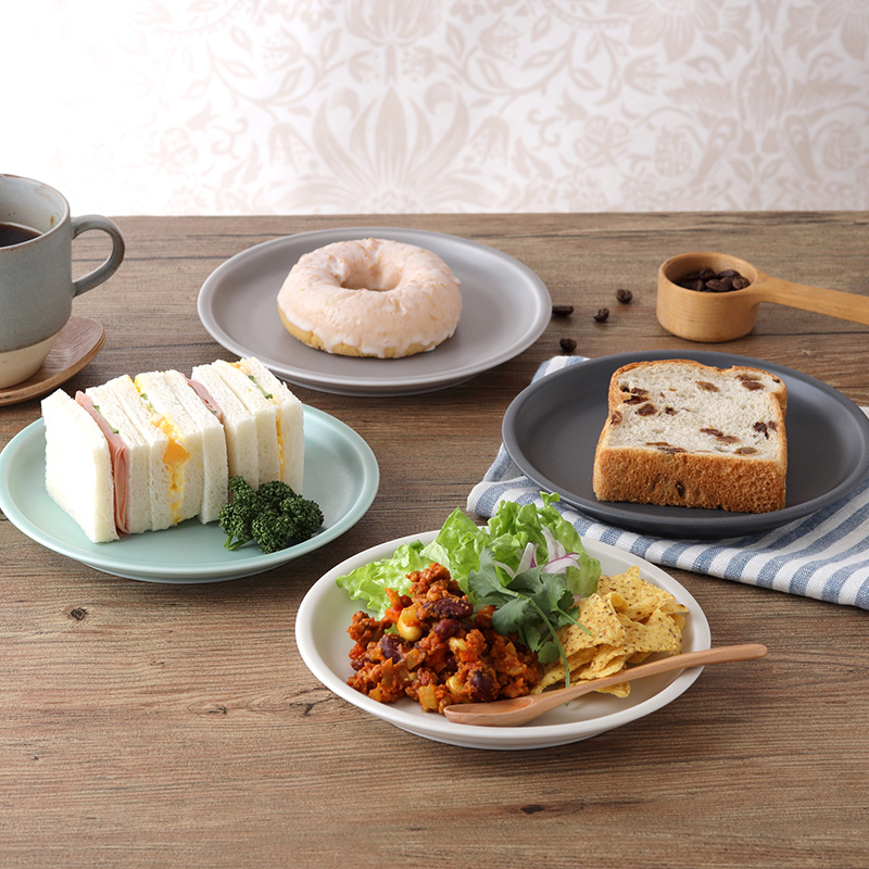 中皿 16.5cm わんなり マットお皿 食器 洋食器 おしゃれ かわいい 皿