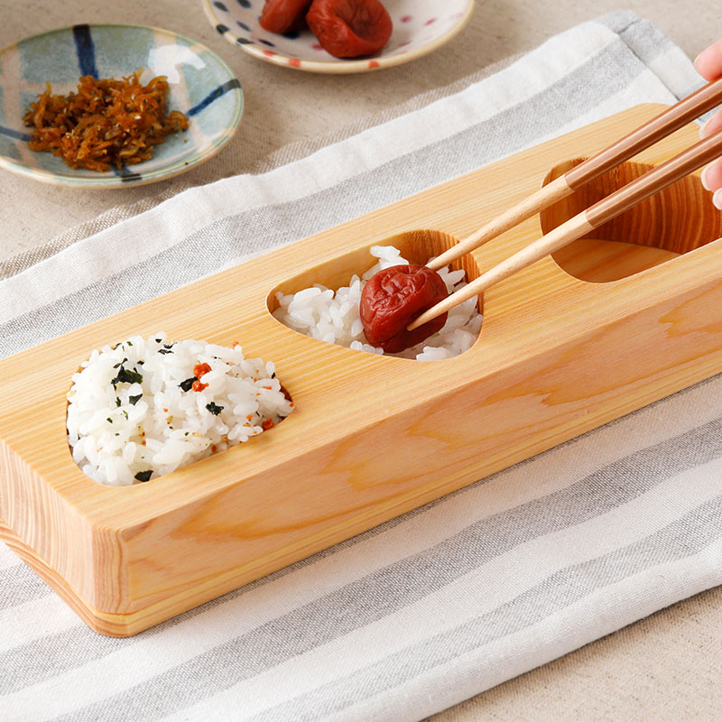 おにぎり 型 3穴 桧 ヒノキ 敷板付き
