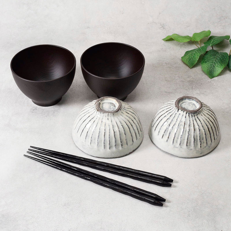 和モダン茶碗セット（黒土）