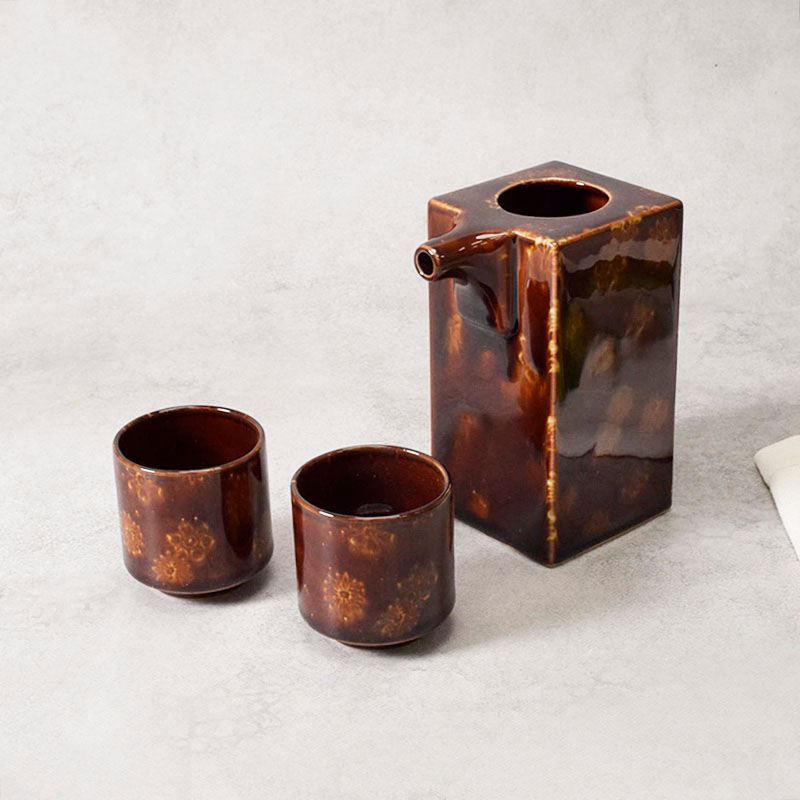 箱入り 酒器セット 送料無料 角型冷酒器・盃×2 徳利 とっくり 酒器