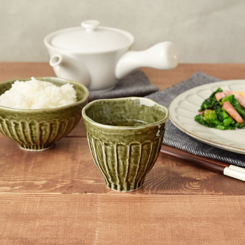 和食器　ペア湯呑セット　和のしのぎ2色 結婚祝い　誕生日プレゼント