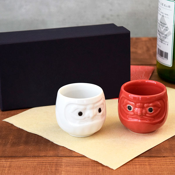 ぐい呑ペアギフト 紅白だるま 縁起物 美濃焼送料無料 お猪口 おちょこ