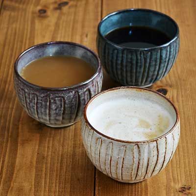 和食器 食器 おしゃれ 手造り 土物のゆったり碗 しのぎ