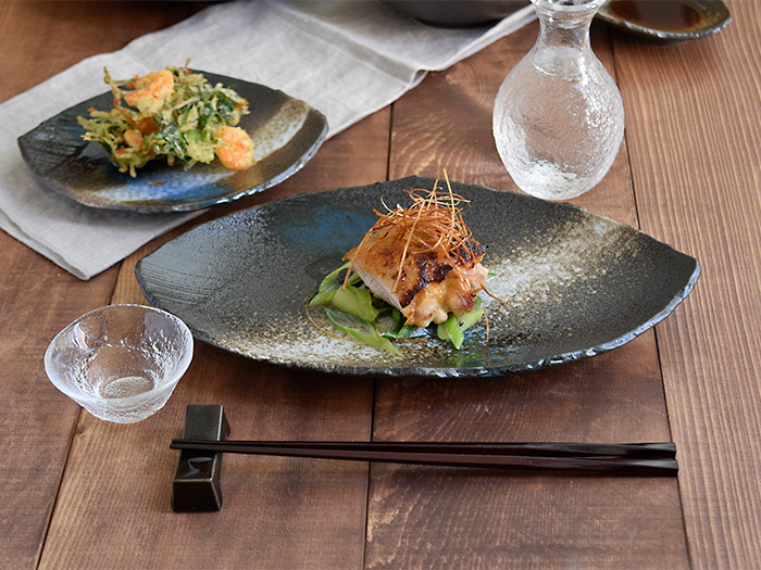 和食器　変形菱型　黒海