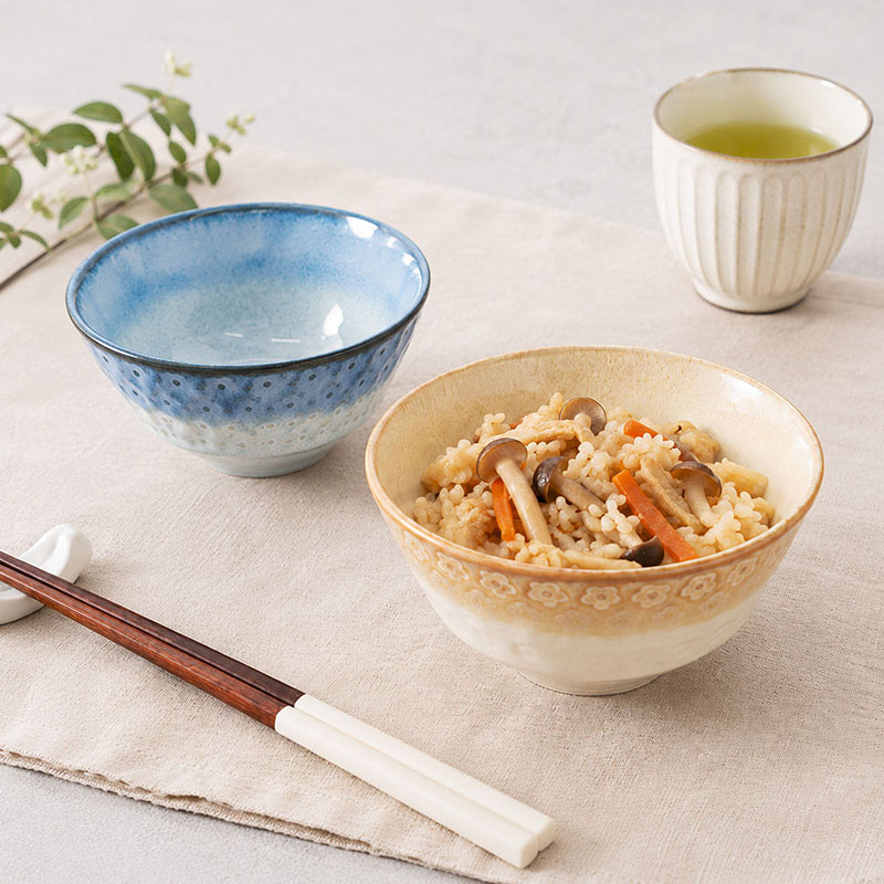 中皿 ＆ お茶碗 4人用 8点セット スモークリース 印花型 デザインと使い方