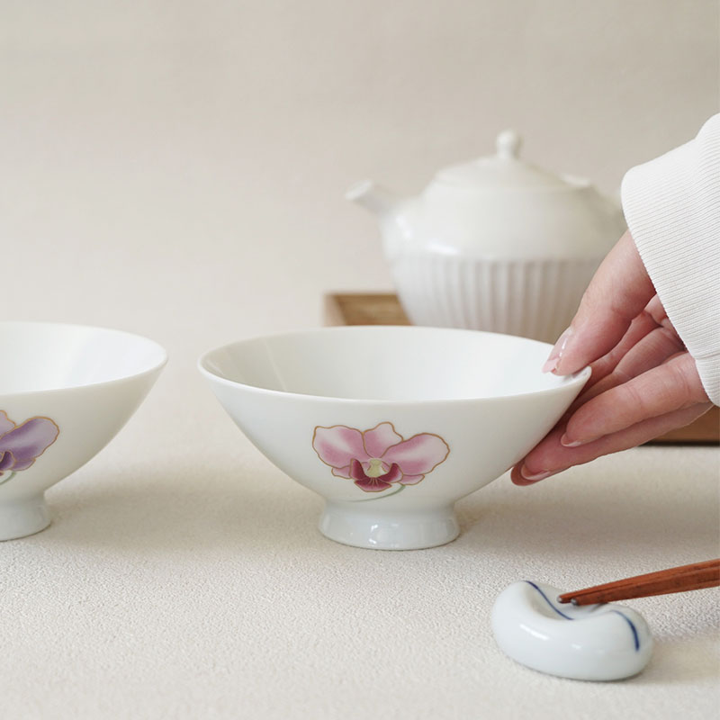 在庫限り レトロ茶碗 12cm 金彩胡蝶蘭 ピンク アウトレット