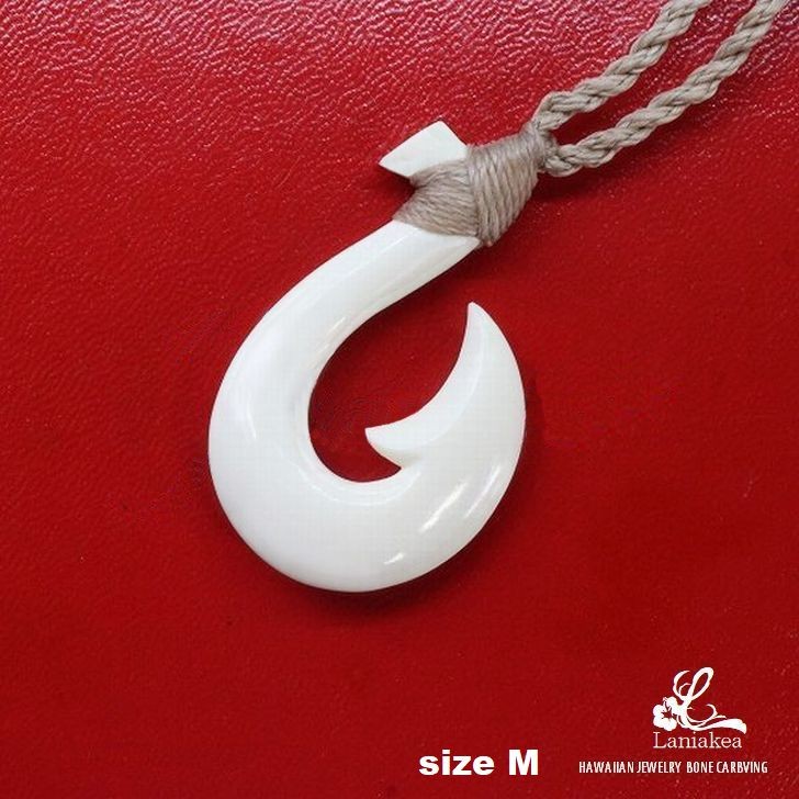 【値下しました】ボーンカービングIWA MAKAU フィッシュフック型ネックレス 値下しました】ボーンカービングIWA MAKAU フィッシュフック型ネックレス