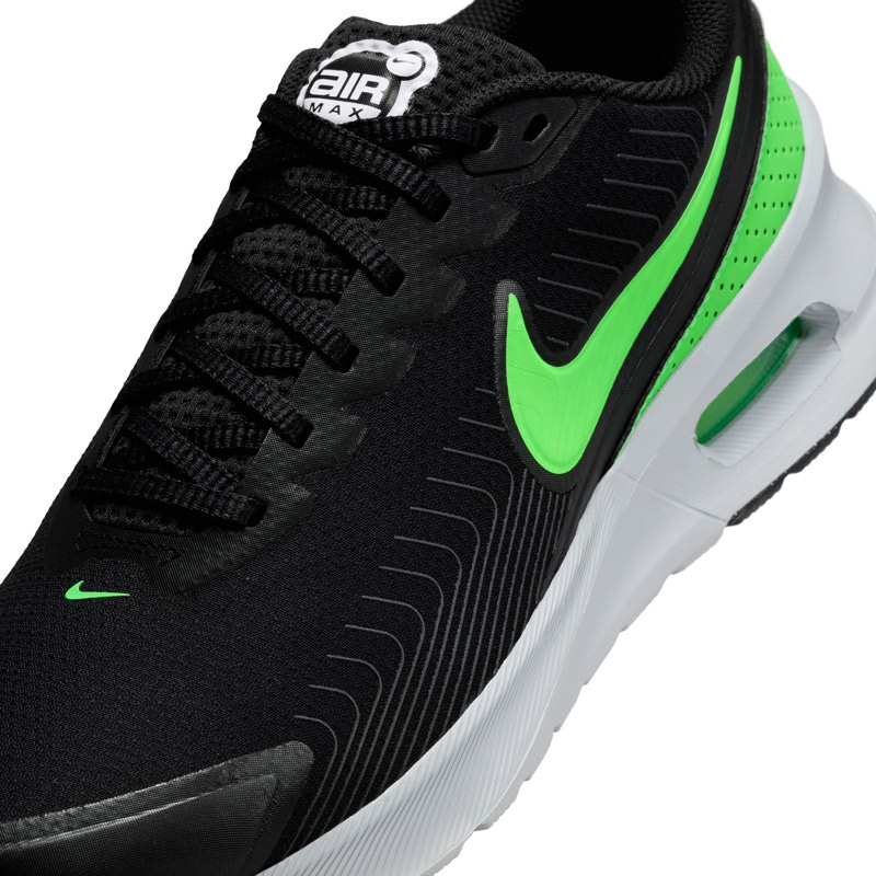 NIKE（ナイキ） メンズ レディース AIR MAX NUAXIS NA4 スニーカー 靴