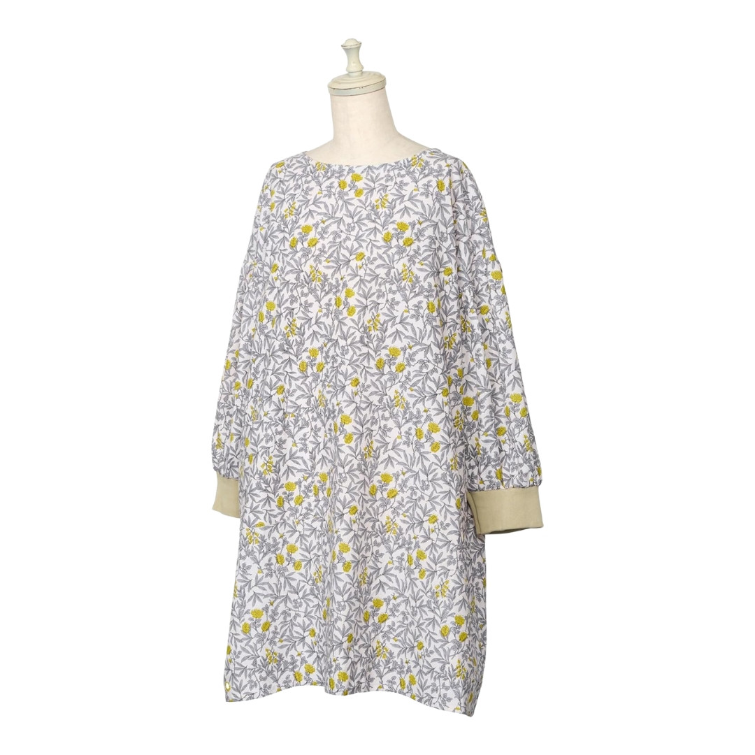 割烹着 保育士 エプロン スモック かぶるだけ ゆったり ワンピース