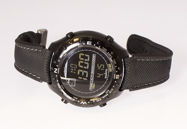 SUUNTO X-LANDER MILITARY【ユーズド 中古 美品】スント