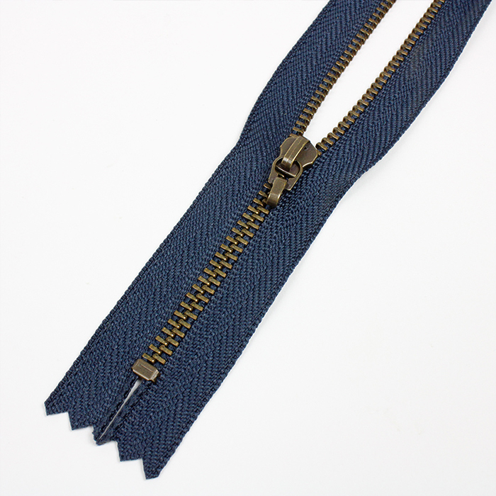 クラフトハートトーカイ YKK アレンジ メタルファスナー AG 35cm