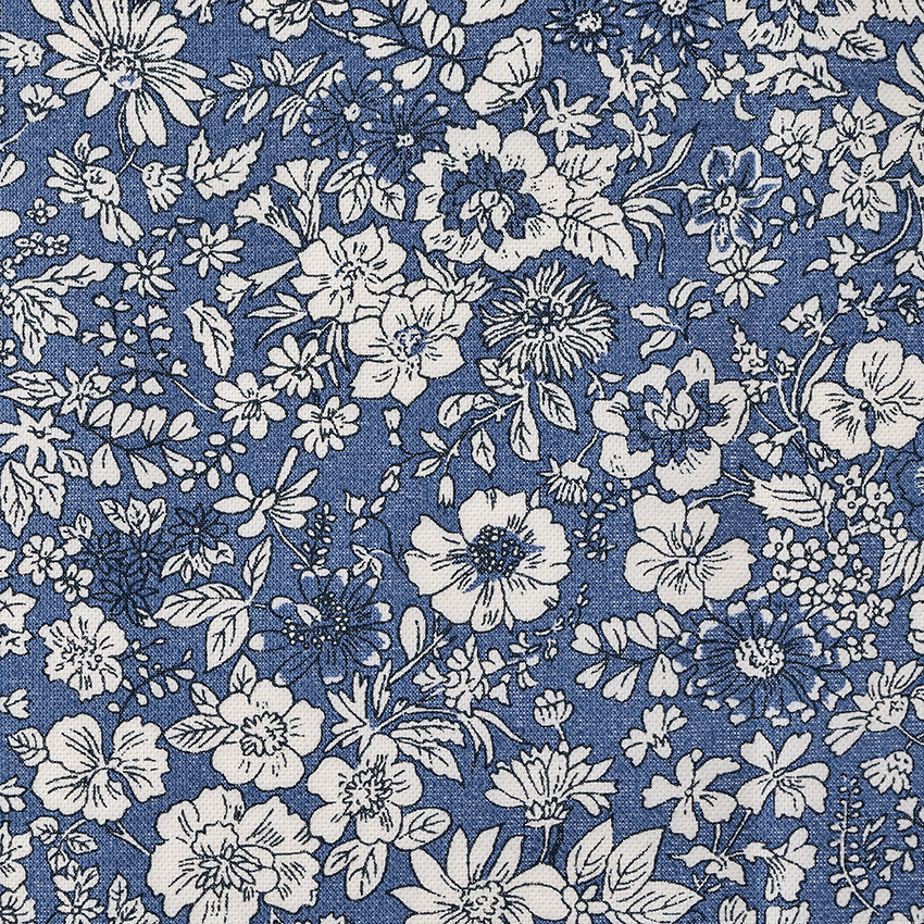 SALE❤ラスト1点❤ハンドメイド　海外リバティベッツィ 軽量ボアケット　毛布 リバティプリント生地・Betsy（ベッツィ）