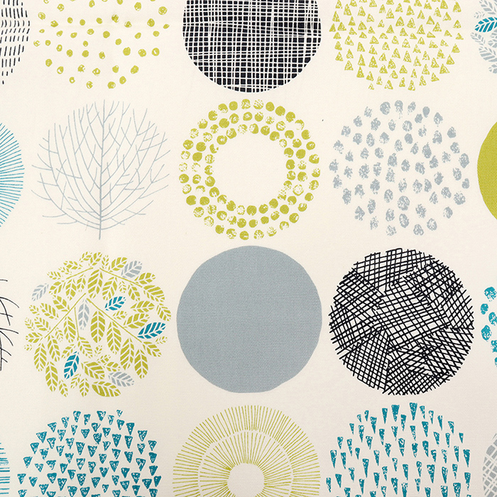 可愛い生地/即購入OKプロフ確認ください 楽天市場】生地 布 入学 入園 【50cm単位オーダーカット】フラワー