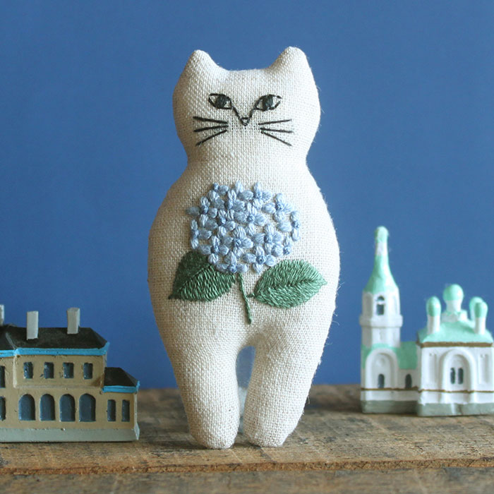 piece nekogao 刺繍ブローチキット 図案印刷済 | 刺しゅう ぬいぐるみ