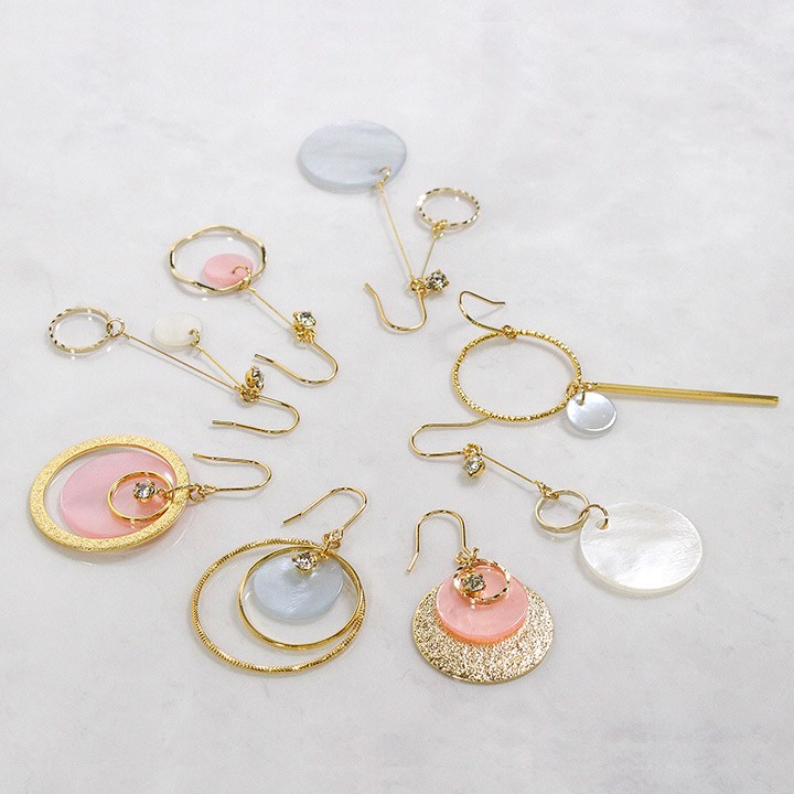 シェルパーツ 丸 1穴 18mm 2ヶ ビーズ パーツ シェル 貝 丸 ラウンド 18mm 1つ穴 アクセサリー パーツ クラフト 手芸【在庫限り】  :0169678:手芸材料の通販シュゲール!店 通販 