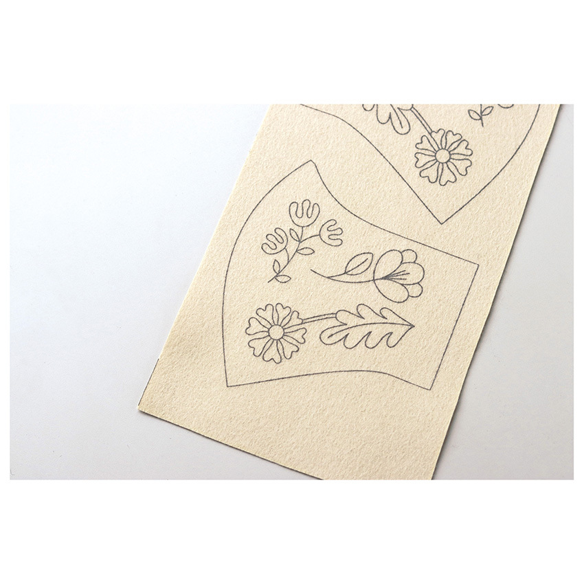 ピュアウールで作るお花の刺繍マスク エクリュベージュ POF-2