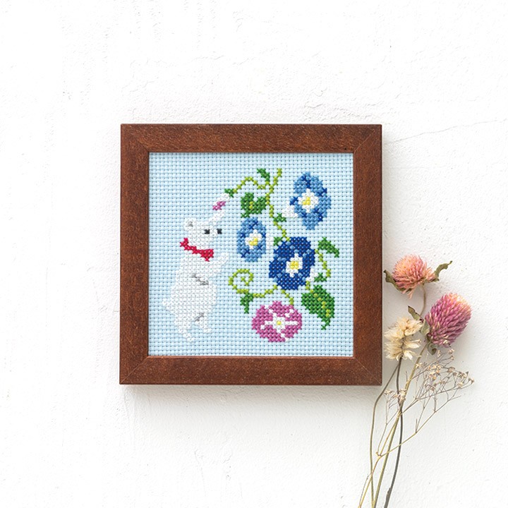 蓮子と鳥壁掛け刺繍シルク芸術作品アート　この絵は緻密な模様と上品な柄です。 蓮子と鳥壁掛け刺繍シルク芸術作品アートこの絵は緻密な模様と