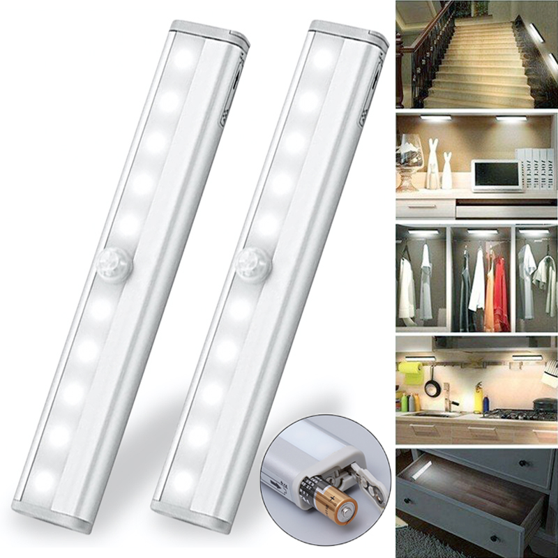 人感センサーライト 2個セット 室内 玄関 乾電池式 LED 照明 クローゼットライト LEDライト 屋内 廊下 小型 ランタン 防災グッズ 10LED |  | 01