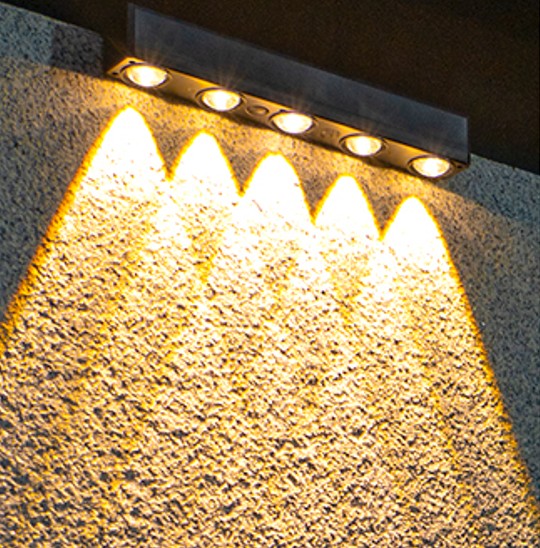 ソーラーライト フェンスライト 5LED スポット 屋外 防水 IP65 LED 5灯