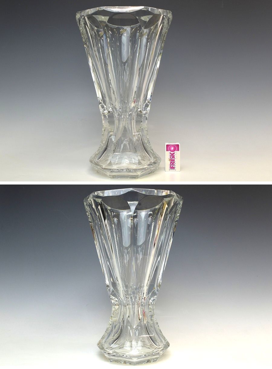 高評価得価バカラ　Ｂaccarat フラワーベース　大型花瓶　高さ３９， ２ｃｍ　重量１１， ７ｋｇ　廃盤品　本物保証　Ｇ１７６１ 工芸ガラス