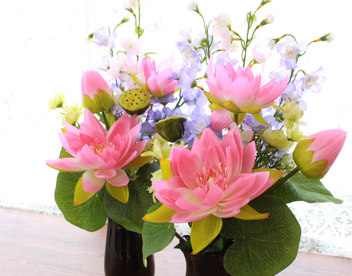 ハスの花束一対 蓮 ロータス 仏花 CT触媒 お盆 お供え 屋外 屋内 兼用