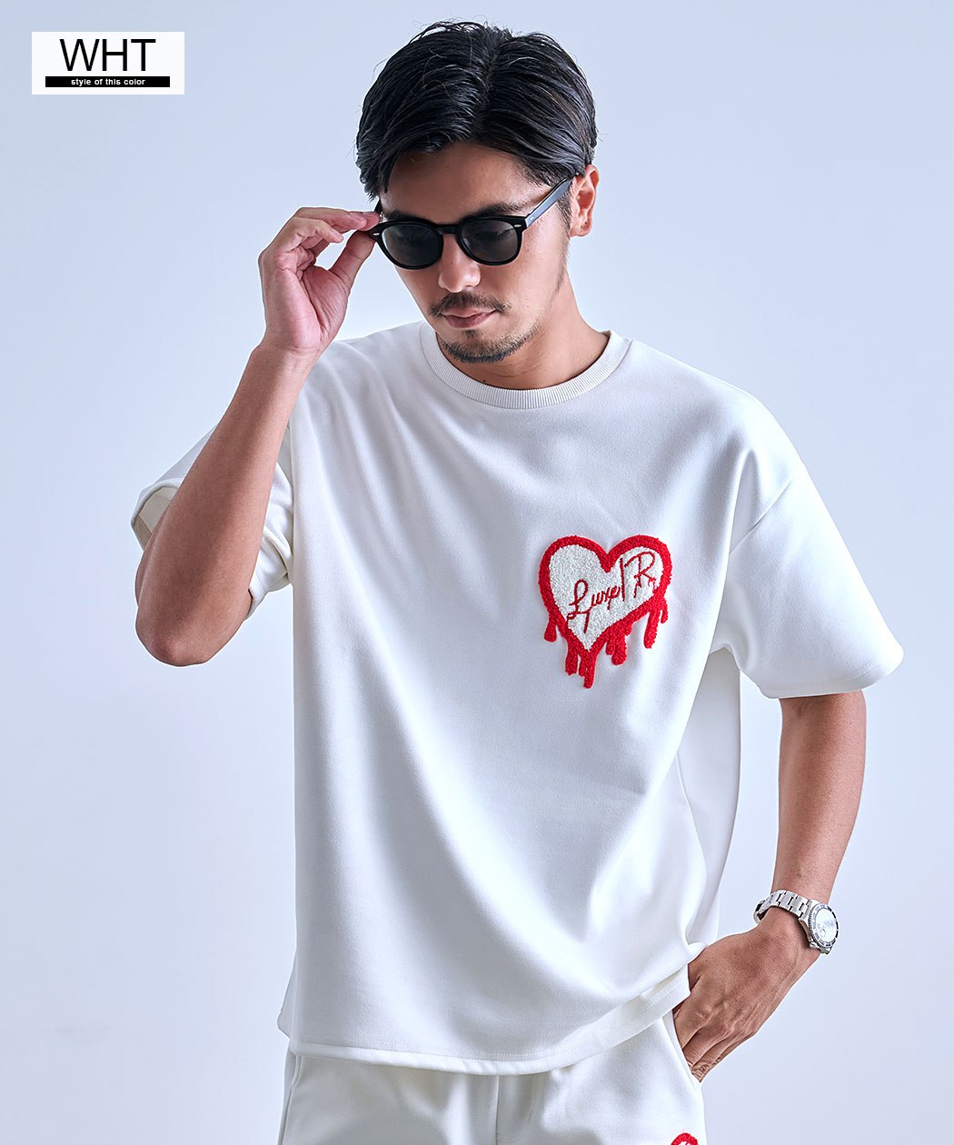 プレゼントに最適♡スタッズ付き特大赤目ハート半袖 T シャツ ホワイト M LUXE/R（ラグジュ） Tシャツ メンズ 半袖 セットアップ対応 スウェード