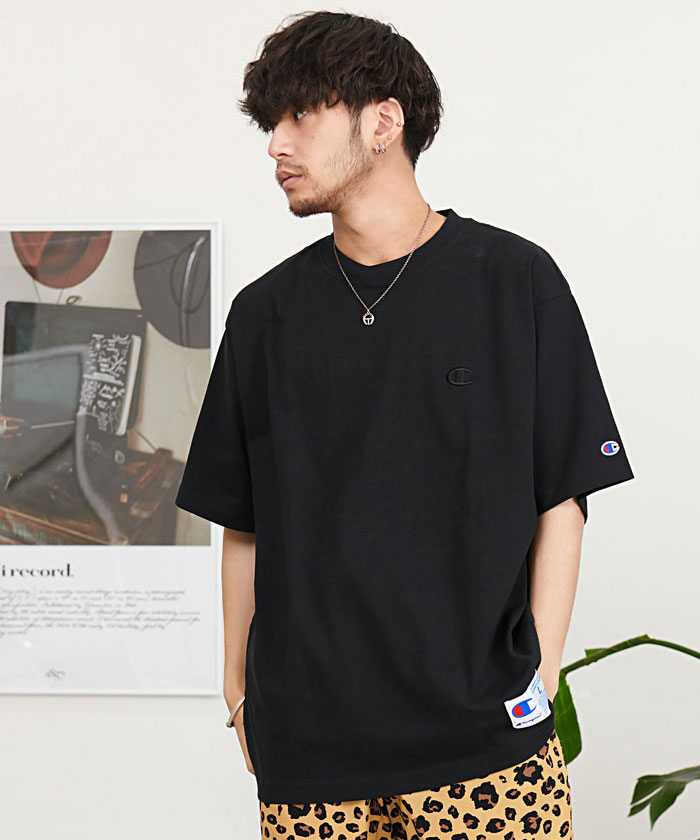 styles（スタイルス）の「ボーラホリック チャンピオン コラボ T