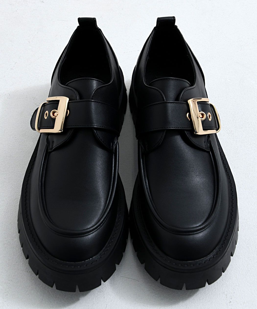 新品未使用品　Flattered 本革　黒いレザー ローファー CavariA（キャバリア） ローファー メンズ 厚底 身長アップ PUレザー