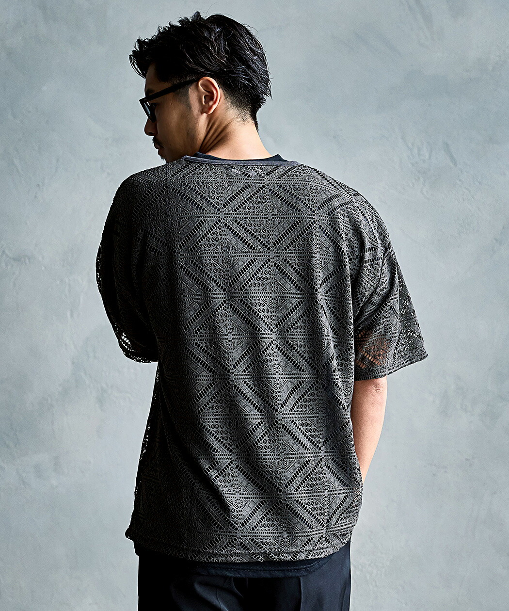 CavariA（キャバリア） Tシャツ メンズ 半袖 ネックレス付き レース柄 