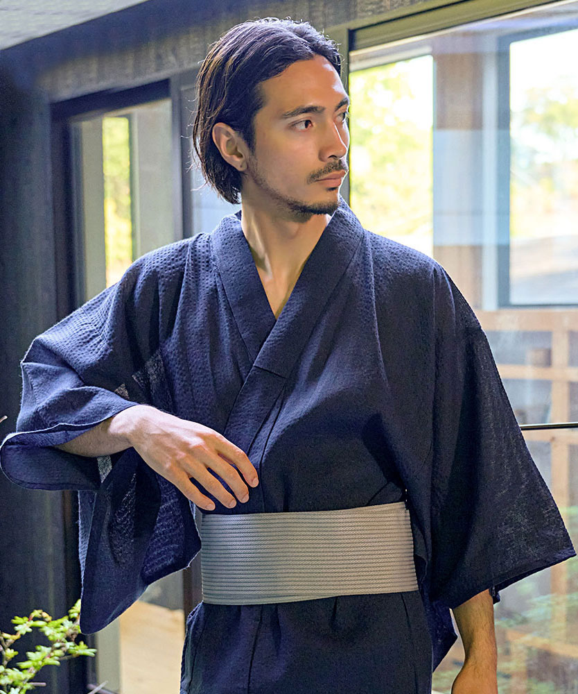 浴衣 メンズ 2025 父の日 ギフト しじら織り 実用的 夏用 部屋着 2点セット 贈り物 LL XL 大きいサイズ 作り帯 祭り 花火大会 40代 50代 60代 綿100% 敬老 | CavariA | 04